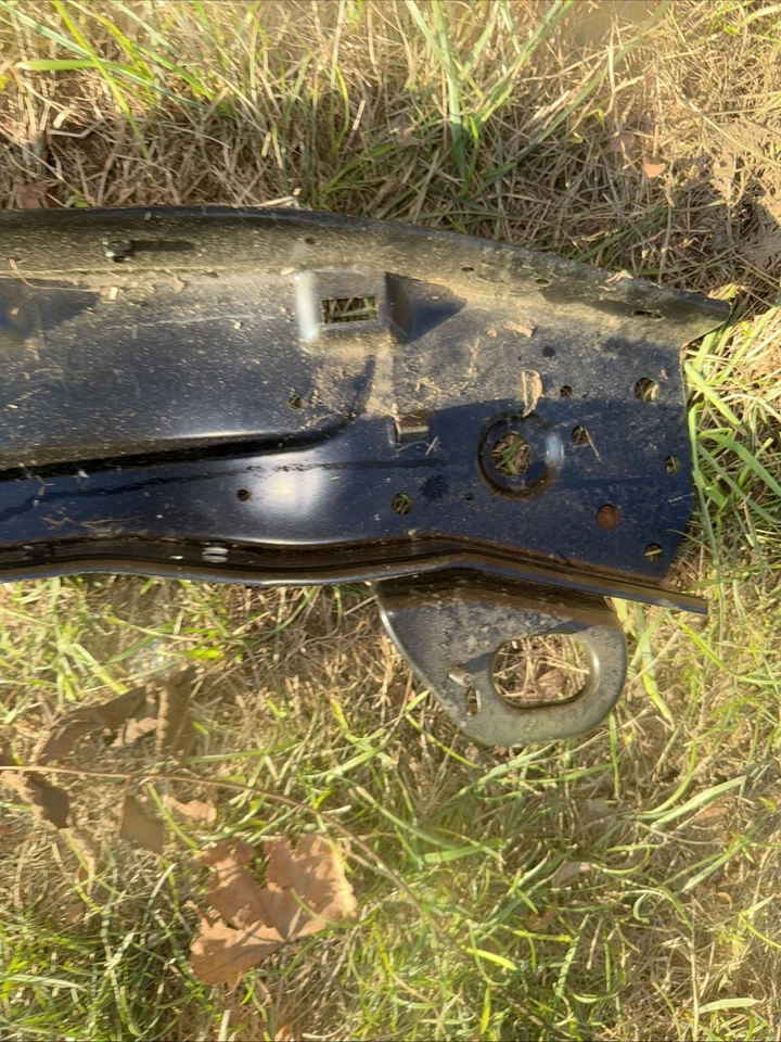 2011 - 2022 JEEP GRAND CHEROKEE WK FRONT RADIATOR UPPER CROSSMEMBER BRACKET OEM - Image 4 of 4