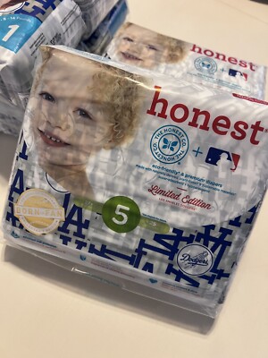 The Honest Company Diapers-MLB Los Angeles Dodgers Print Size-5 Limited Edition