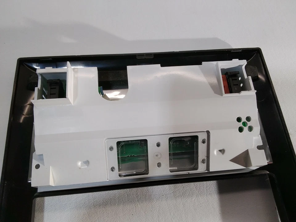 Tablero de control dispensador de refrigerador Kenmore: 2318454B Foto 4 de 4