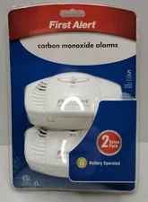 2 FIRST ALERT Electrochemical Carbon Monoxide Alarm Detector 1039741