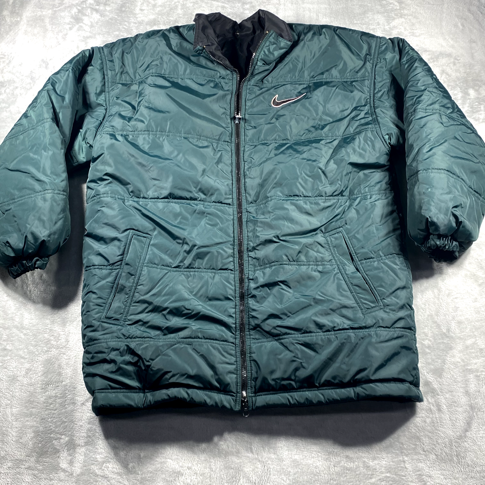 SACAI X NIKE Giubbotto invernale Nike uomo 2XL (basato su misure) imbottito reversibile verde LEGGI