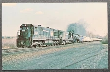 PENN CENTRAL RAILROAD #6522 FREEDOM TRAIN LOCOMOTIVE #1 COLOR POSTCARD NEW