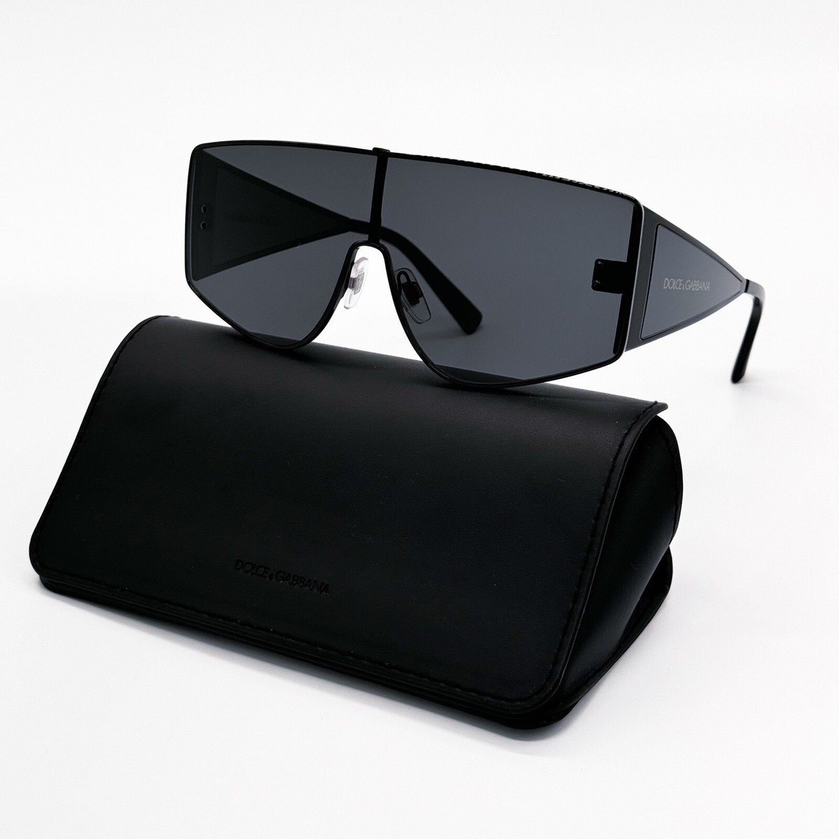 Dolce & Gabbana Black Oversized Sunglasses Sunglasses Dolce & Gabbana DG4450 | Free Shipping | Glasses.com® main image 4