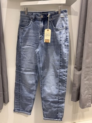 RED BUTTON BARELL Jeans CAITLINA bleach