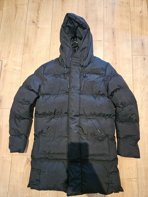 Warm winter jacket, brand new, perfect condition,comfortable