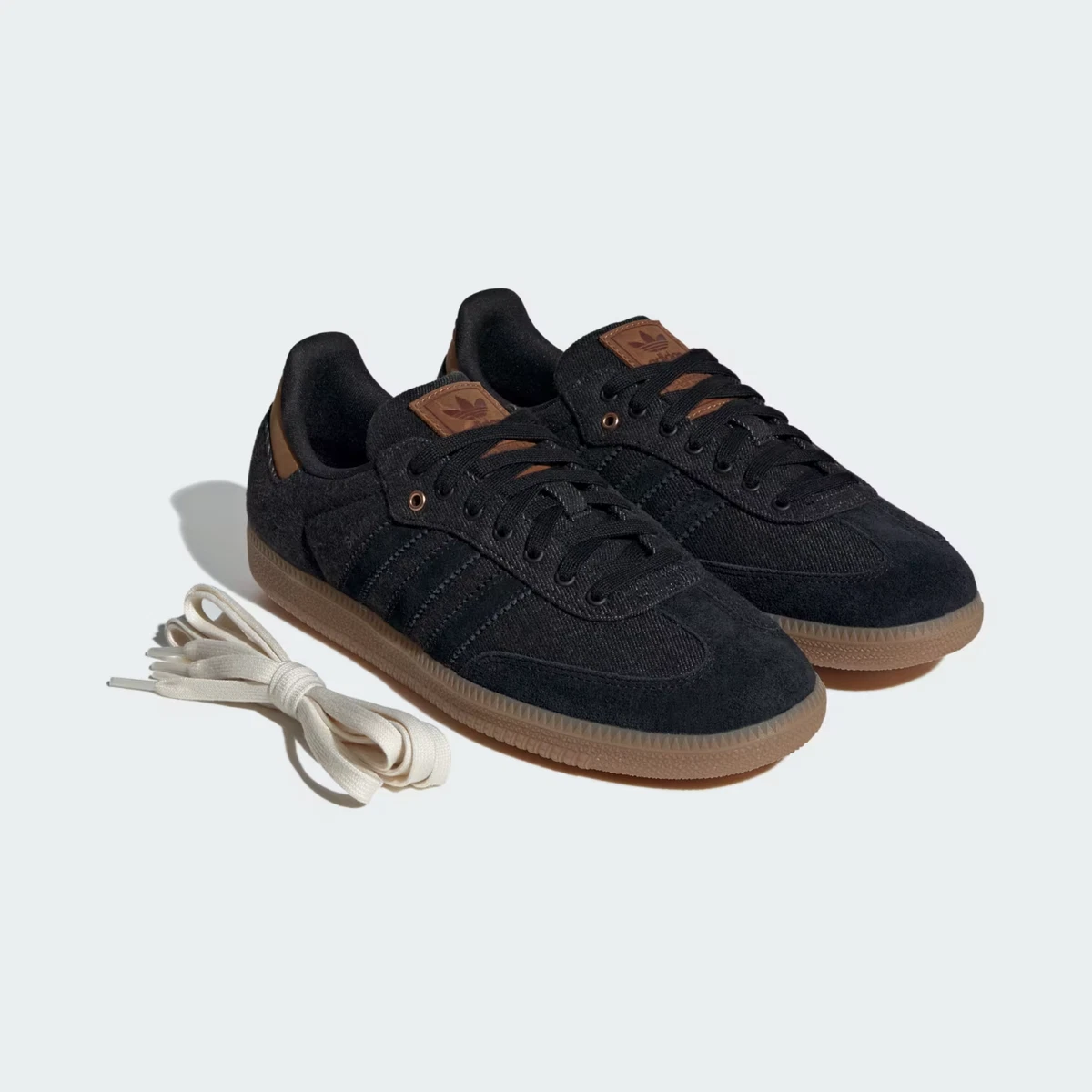 adidas gazelle silver green womens adidas Samba Messi Indoor Shoes, Black / 10 main image 1