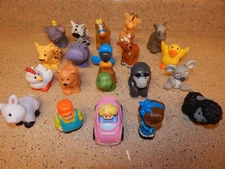 LOT OF 20 Little People Random People & Animals Figures Toys mixed