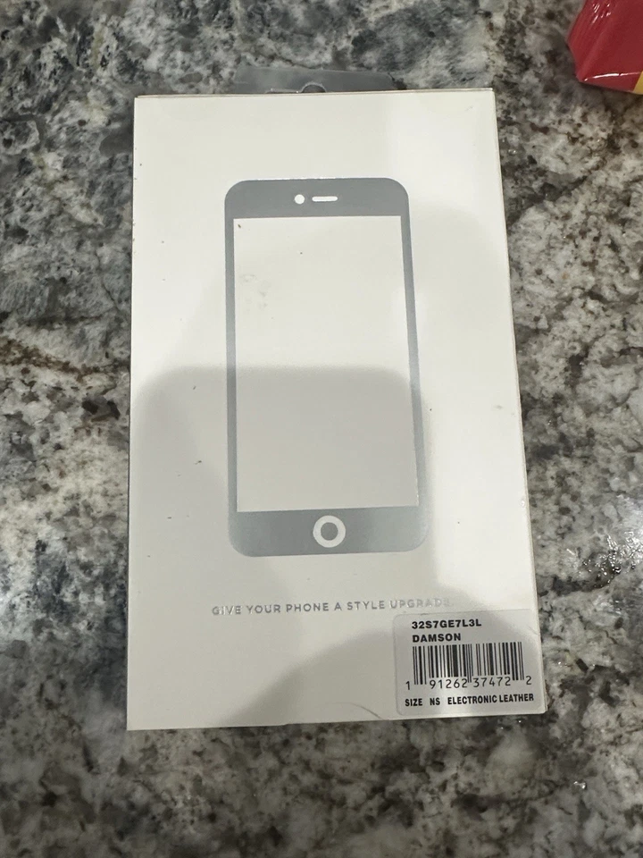 Funda Michael Kors I Phone 7 con ranuras para tarjetas Foto 4 de 4