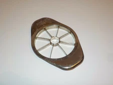 Vintage Apple & Pear Slicer Corer Ludwig Mfg Inc Racine Wisc