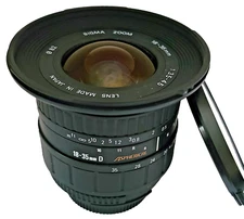 Sigma Aspherical AF 18-35mm D F/3.5-4.5 Zoom Lens f/ Nikon No. 1040231 VG