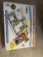ELECTRONIC SNAP CIRCUITS by ELENCO Model SC-300 USED KIT DR TOY UNTESTED
