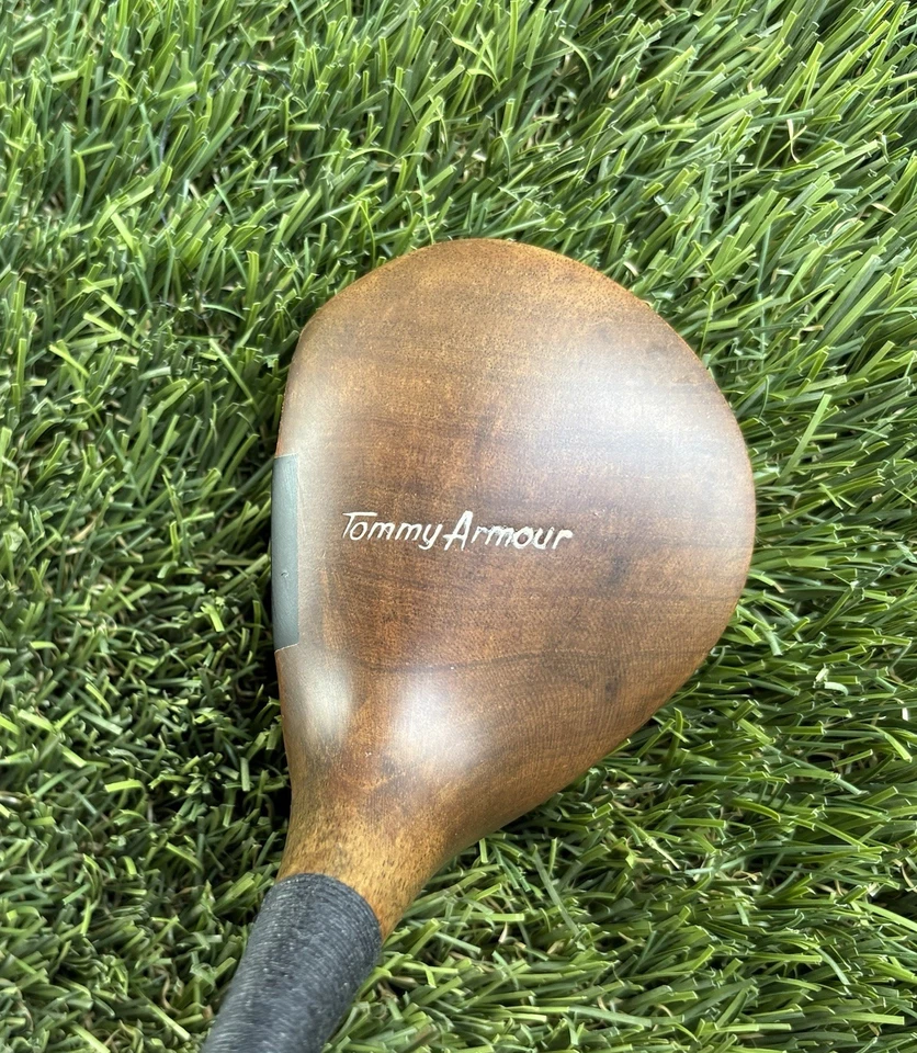 Vintage MacGregor Tommy Armour AT1W Driver And 3 Wood Persimmon Steel Shafts - Image 4 of 4