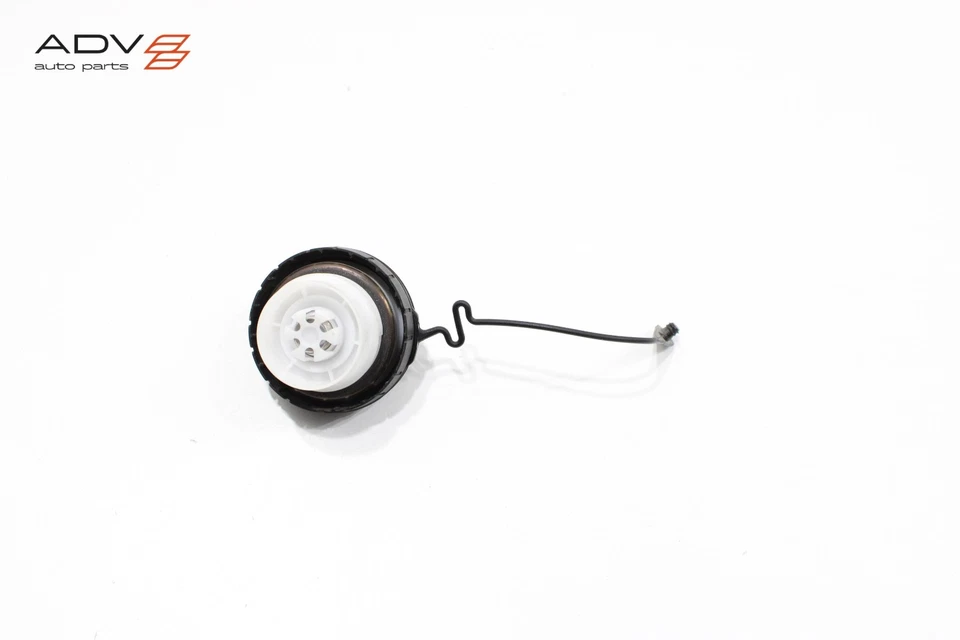 2017 - 2024 TOYOTA HIGHLANDER FUEL GAS TANK FILLER CAP OEM - Image 3 of 4