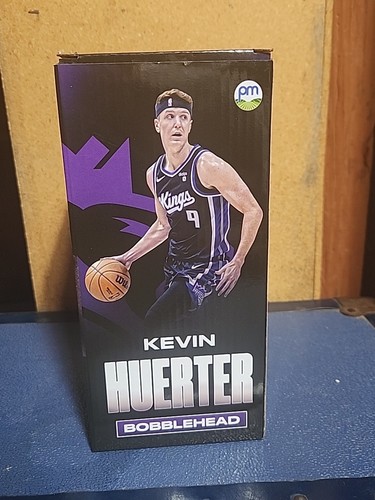 Kevin Huerter Power Market Sacramento Kings NBA Bobblehead nuovo con scatola - Foto 2 di 4