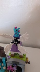LEGO Elves Aira's Pegasus Sleigh building set 41077