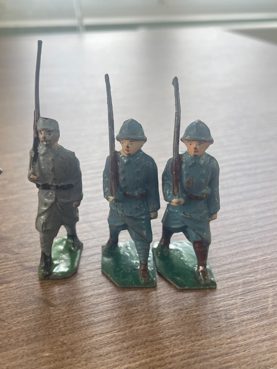 Lot ancien plomb creux JF GM LR Mignot ??? poilu soldat cavalier WW1