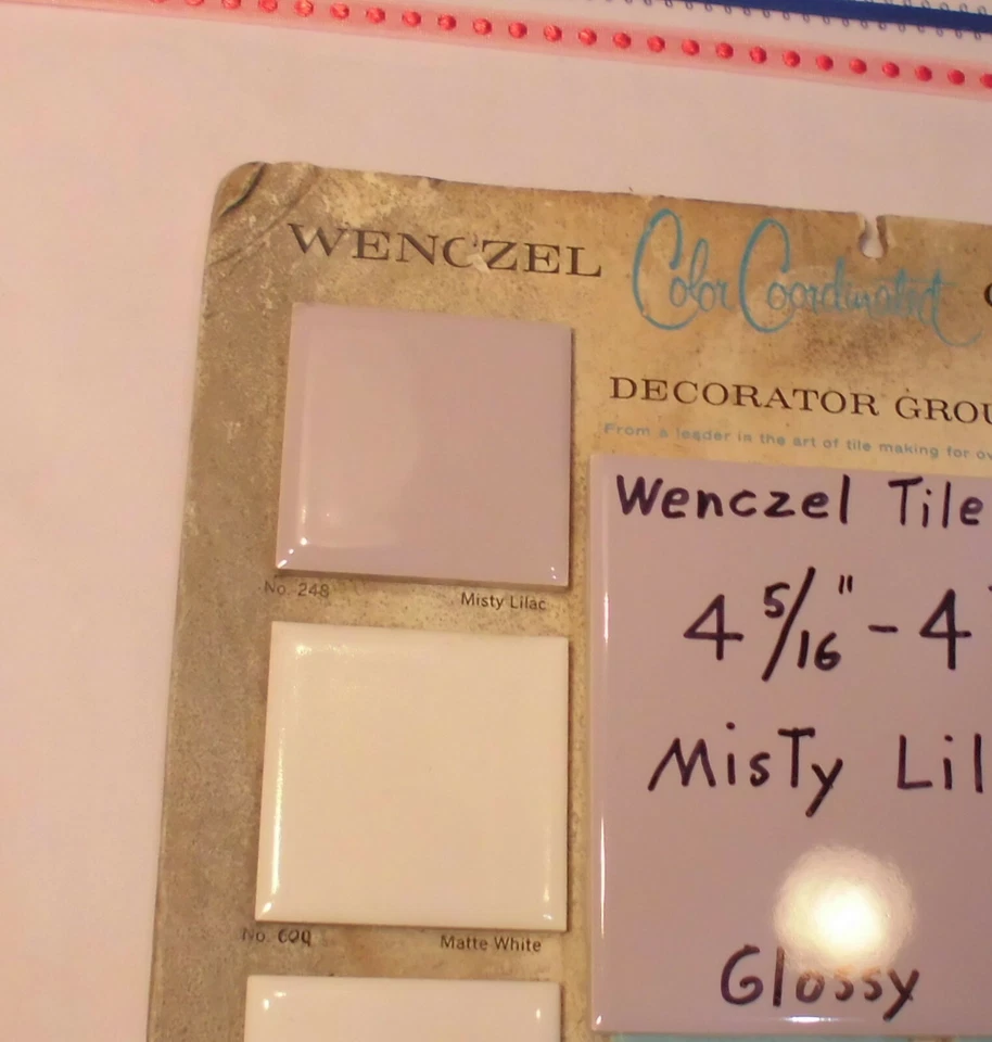 1 peça. *Lilás enevoado* Telha cerâmica brilhante por Wenczel Tile Co. 4-5/16" roxa, nova na caixa - Imagem 3 de 4