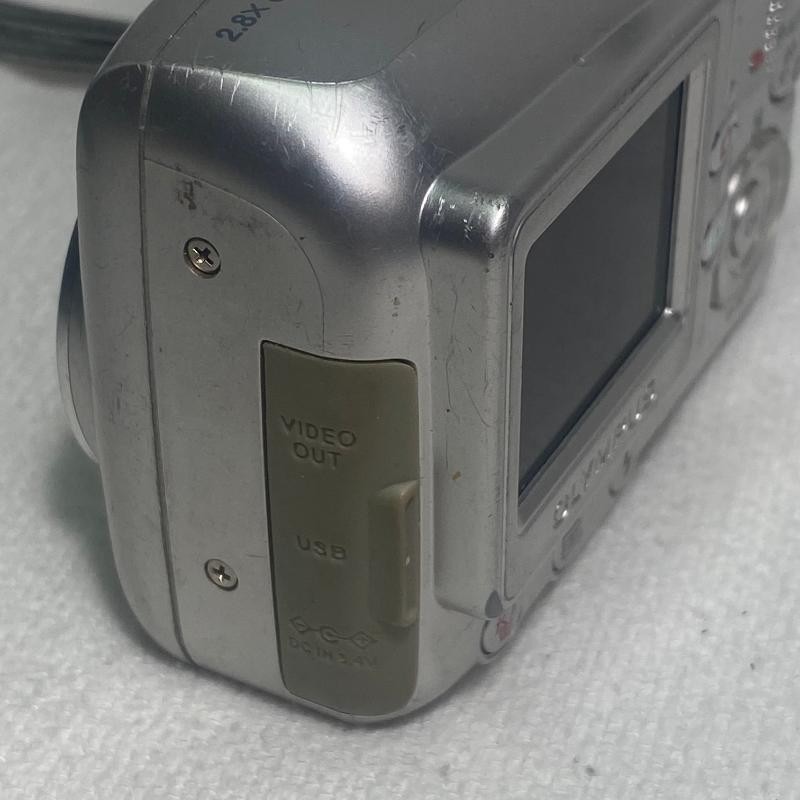 Olympus FE FE-115 5.0MP Digital Camera - Silver for sale