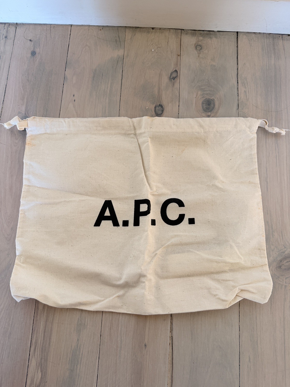 APC Grace Small Bag Tan  — image 14
