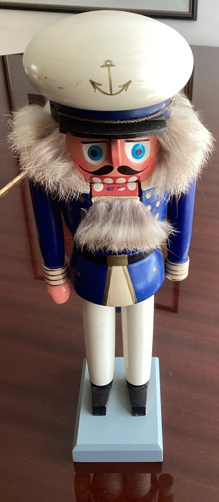 Vintage Nutcracker Sailor Man Erzgebirgische Navy Handcrafted Wooden GDR Germany
Opens in a new wind