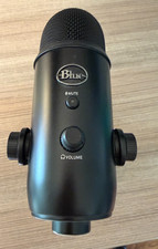 Logitech Creators Blue Yeti USB Microphone for Gaming, Streaming, Podcast, YT