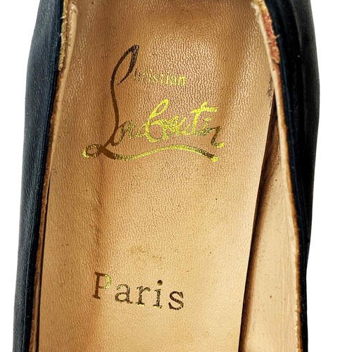 Talon de pompe à chaussures talon aiguille à bout rond noir authentique Christian Louboutin 40 9,5 - Photo 6/8
