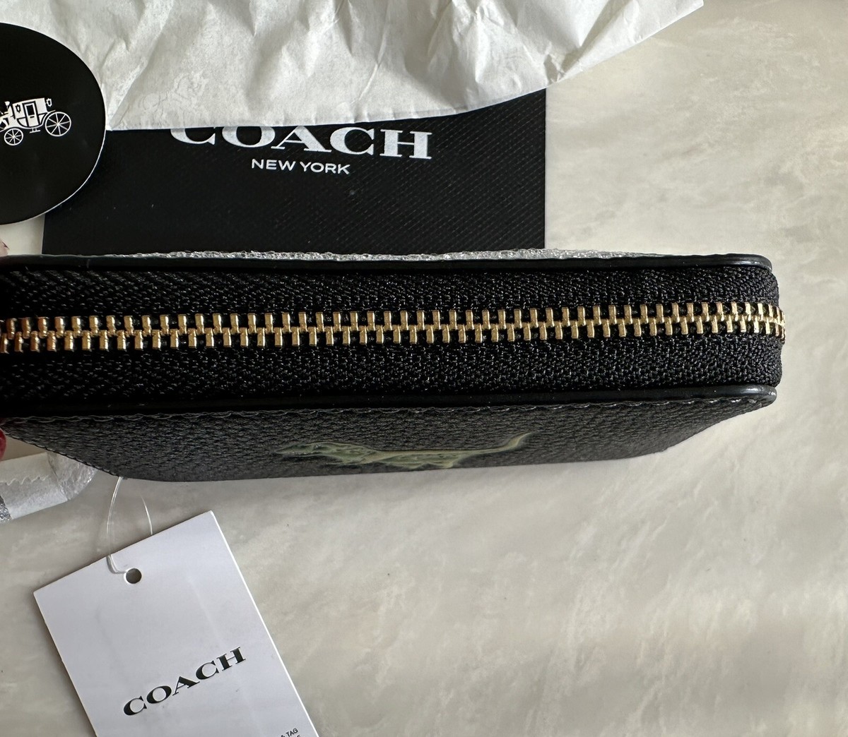 NWT COACH REXY BLACK LEATHER ZIP AROUND CARD CASE CZ118 | eBay