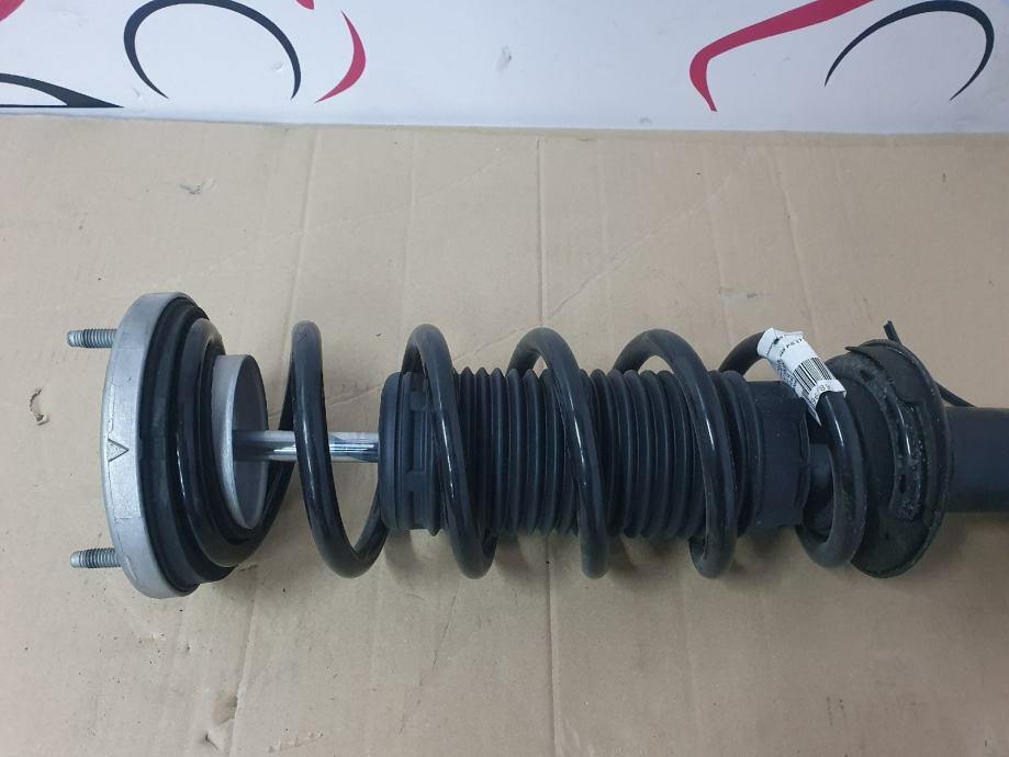 BMW 5 G30 M550iX M550dX Spring strut rear right VDC 6867354 | eBay