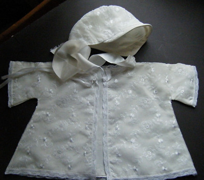 Vintage Doll light Lovely set jacket with hat bonnet/medium to large doll 21''