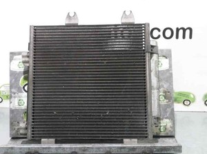 KONDENSATOR / KÜHLER DER KLIMAANLAGE KONDENSATOR / VALEO / 876966W / 870028 FÜR
