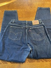 Men  s vintage Levi  s made in USA size 32X 33 paper tag