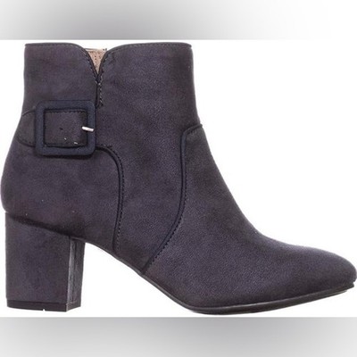 White Mountain Calisi Closed Toe Ankle Booties Grey Suede Size 8