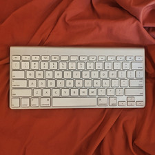 Apple Wireless Keyboard - Compact, Silver