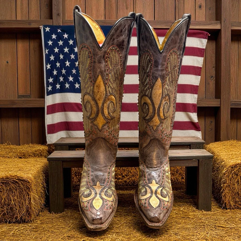 Bota Vaquera Western Corral Marrón Ala Cruz Tachonada Bordada 6.5 $239 Foto 2 de 4