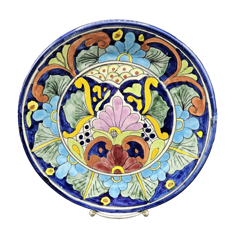 Mexican Talavera Pottery Decorative Plate Hand Painted 9.24" Signed T Vazquez