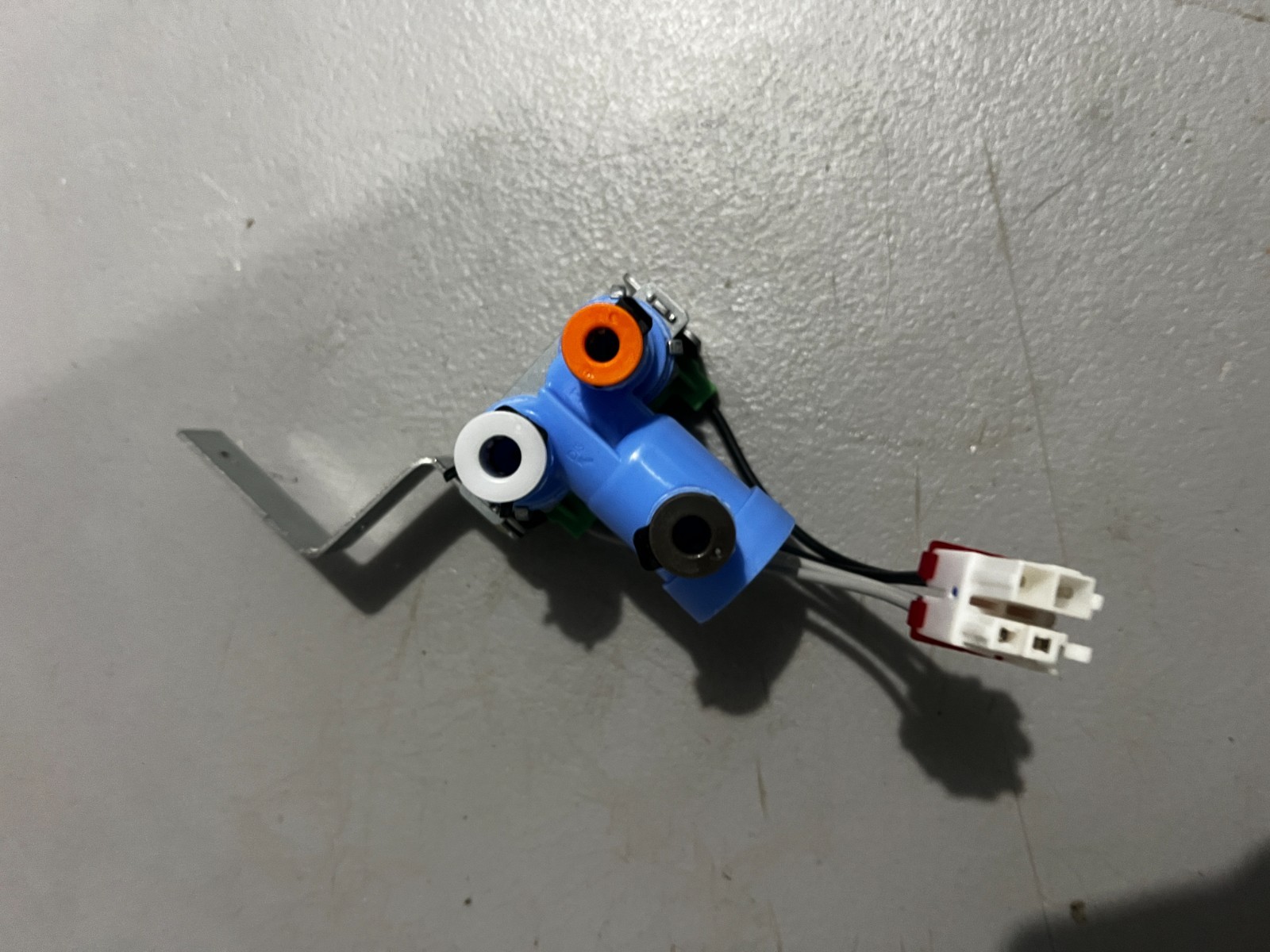 LG Refrigerator Water Inlet Valve MJX64471502