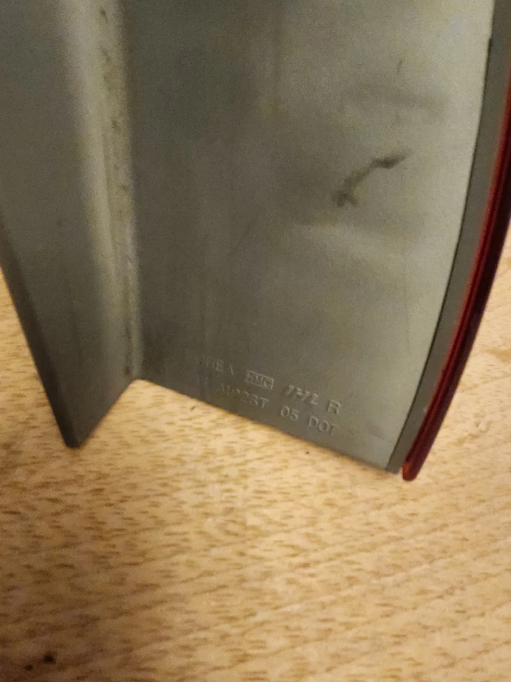 Luz trasera para pasajero derecho Hyundai Elantra 2007-2010 probada por fabricante original  Foto 4 de 4