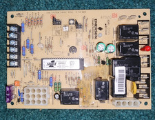 YORK LUXAIRE 265902 EMERSON WHITE RODGERS 50A56-243-91 FURNACE CONTROL BOARD