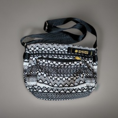 Kipling Keiko Printed Nylon Crossbody Bag Black White Geometric Aztec Purse