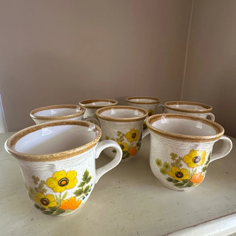 Juego de 7 platillos tazas de café florales Mikasa Garden Club florales frescos EC404 Foto 4 de 4