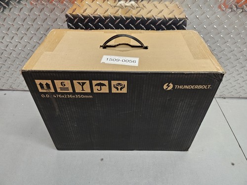 Razer Core X Chroma Aluminum External GPU Enclosure (eGPU) - USED - Afbeelding 2 van 23