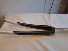 Gabel Univega  Carbon 28" 1 1/8"  Alu Schaft  640 gramm  grau/weiß glanz   