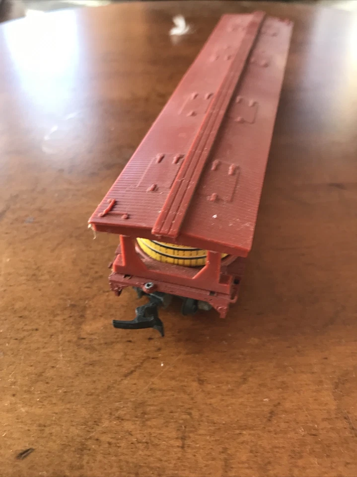 HO scale vintage Revell Heinz 57 Pickle barrel tanks 52' flat car 4130 - Image 3 of 4