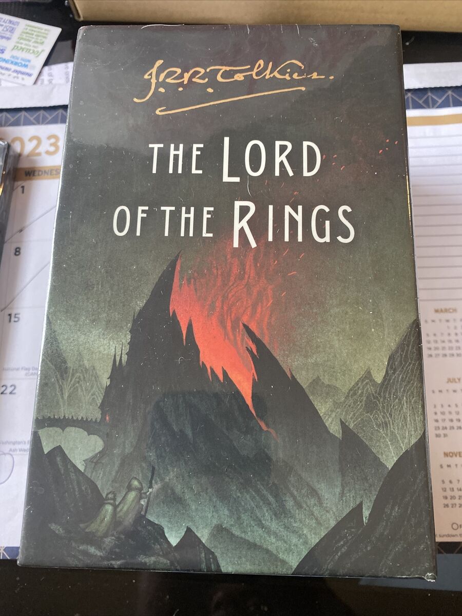 The Lord of the Rings 3-Book Paperback Box Set|Paperback