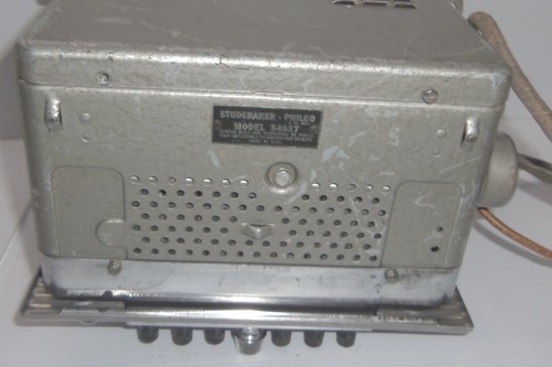 Vintage Studebaker - Philco Car Radio - Model S4627 - Picture 11 of 18