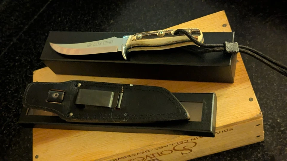 PUMA Skinner 6393 Handmade Fixed Blade Knife – Germany Stag Handle – Excellent - Image 4 of 4