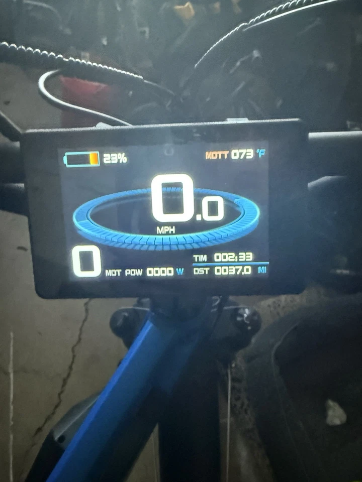 Bicicleta eléctrica con cable para puertas exteriores necesita efectivo lo antes posible Foto 3 de 4