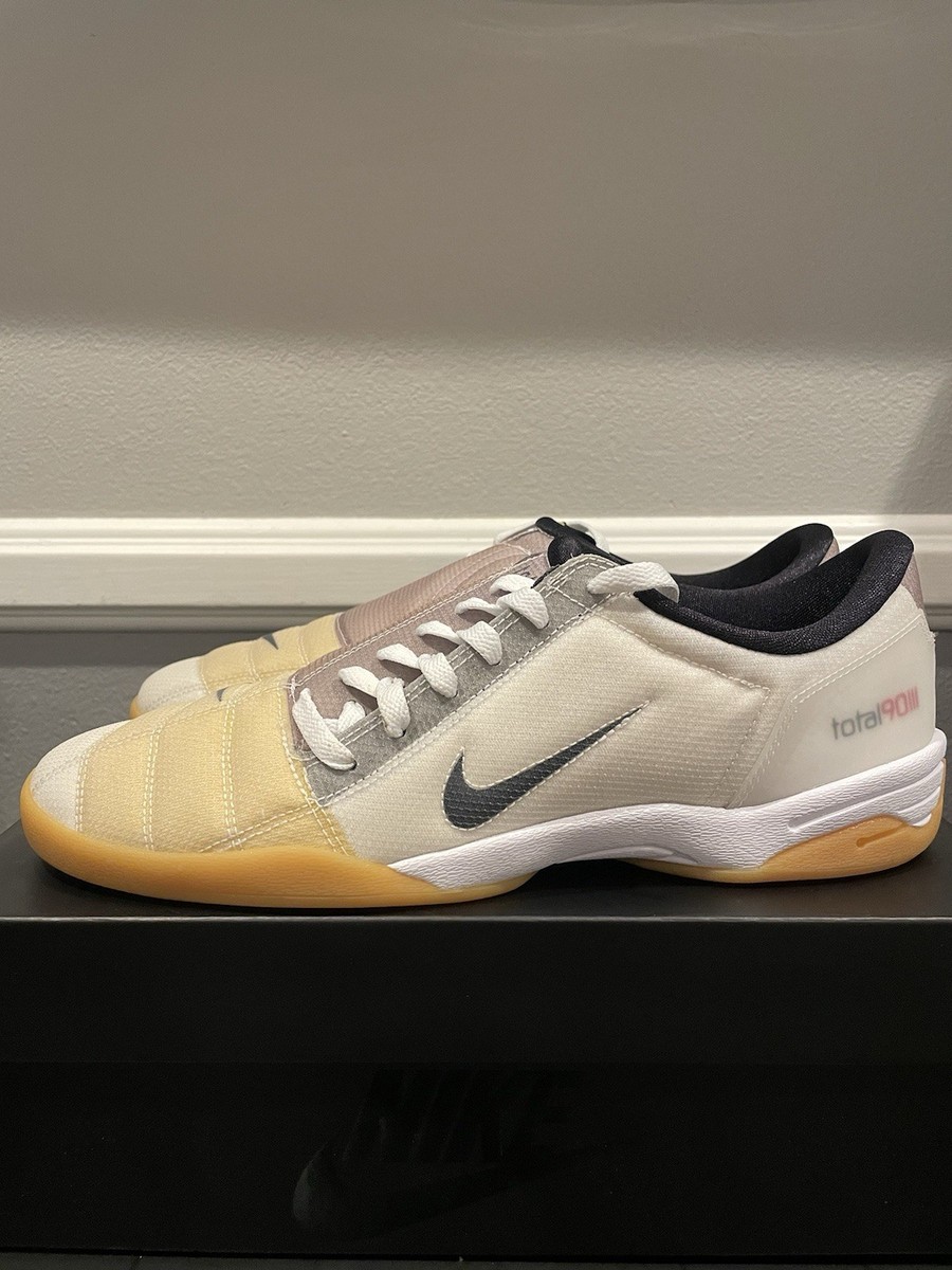 Size 11 - Nike Total 90 White Gum Light Brown for sale