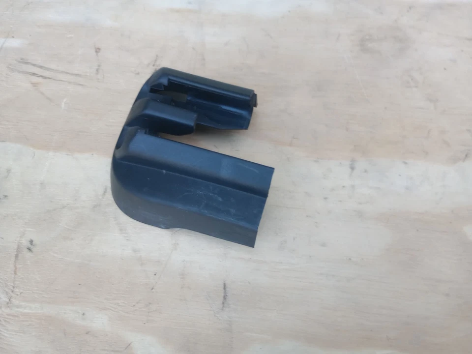 Cadillac ATS 2013-2018 asiento delantero izquierdo lado del conductor riel de vía cubierta tapa moldura OEM Foto 2 de 4