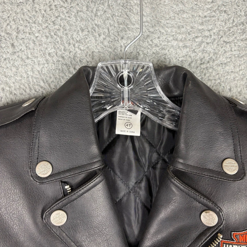 Chaqueta Harley Davidson Niño Pequeño 4T Negra Imitación Cuero Motocicleta Bordado Defecto Foto 4 de 4